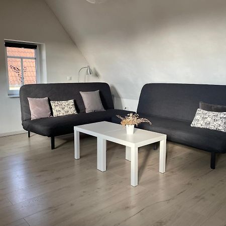 Komplettes Ferienhaus Fuer Bis Zu 4 Personen Dornheim Exterior foto