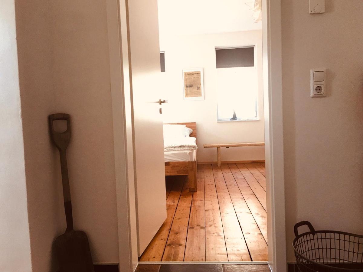 Komplettes Ferienhaus Fuer Bis Zu 4 Personen Dornheim Exterior foto